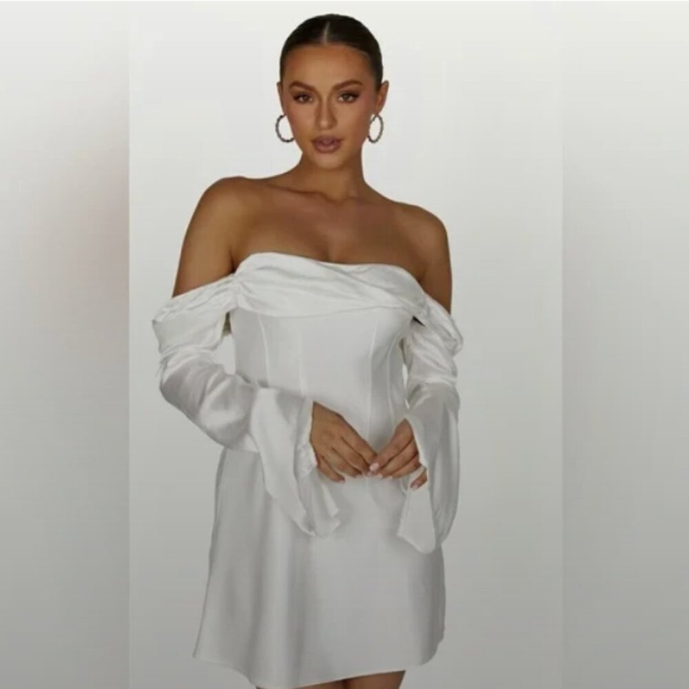 Meshki Giselle Off Shoulder Long Sleeve Little White Dress XS